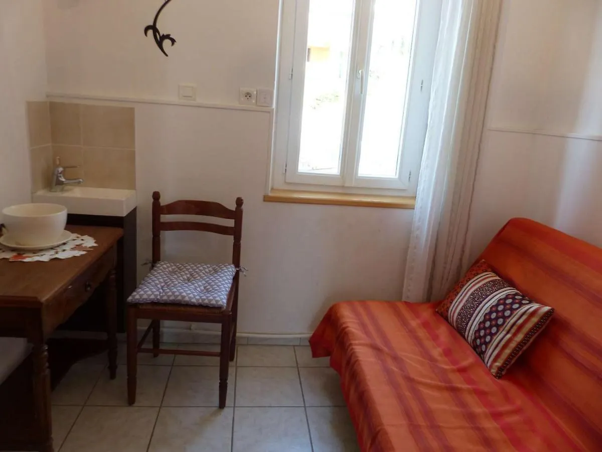 Appartement Climatise Au Centre Du Lavandou, 3 Chambres Avec Balcon, Proche Commodites - Fr-1-308-157 Le Lavandou Frankrike